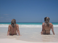 Playas paradisiacas, temperatura ideal, y dos chicas necesitadas de vacaciones. El mejor sitio para no hacer nada. Eso si es relax!
